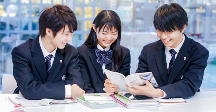 目黒日本大学高等学校の制服